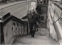 MARŠÍČEK; JIŘÍ: BOHUMIL HRABAL (1914 - 1997). - Fotografie. 180x240. Nedat. Signováno razítkem na rubu. PRODÁNO/SOLD